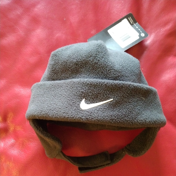 Infant Nike skull cap - Picture 4 of 4